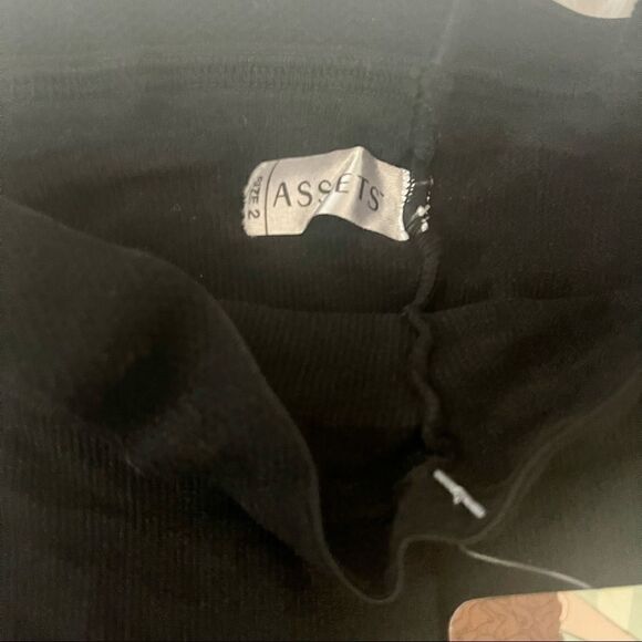 Assets by Sara Blakely Sensational Shaper Black 58F42
Size 2; BNWT - Picture 5 of 11